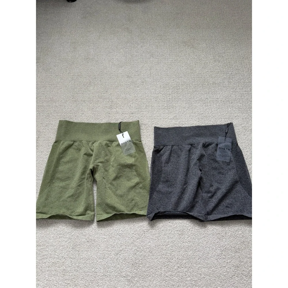 NVGTN Athleisure Biker Shorts Size L Green Grey Seamless 2 Pack‎